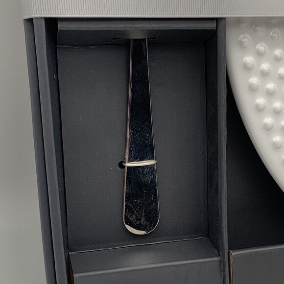 White Cake Plate And Server "To Start the Party" New in Box Belk Exclusive - Picture 10 of 12